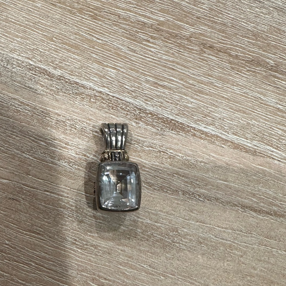 Lagos Caviar Pendant